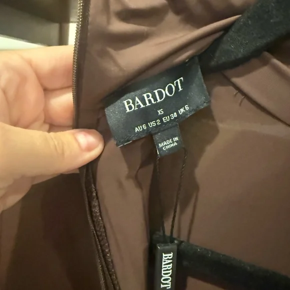 Bardot Alix Maxi Tie Front Dress In Chocolate - Picture 6 of 6